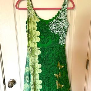 Cute Floral Midi dress!